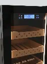 small cigar humidor 3.webp